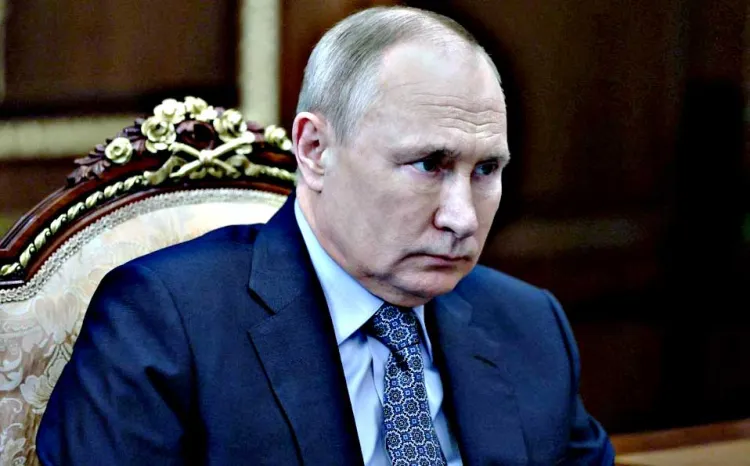 Advierte Putin que es imposible aislar a Rusia del mundo moderno