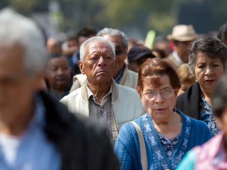 Convocan a integrarse a programa de pensiones del Bienestar