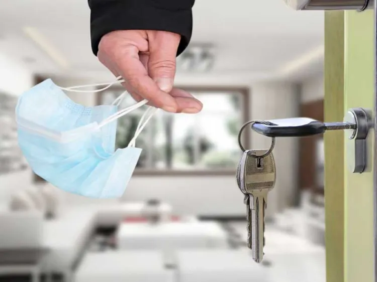 Elimina España uso de cubrebocas en interiores; obligatorio en hospitales