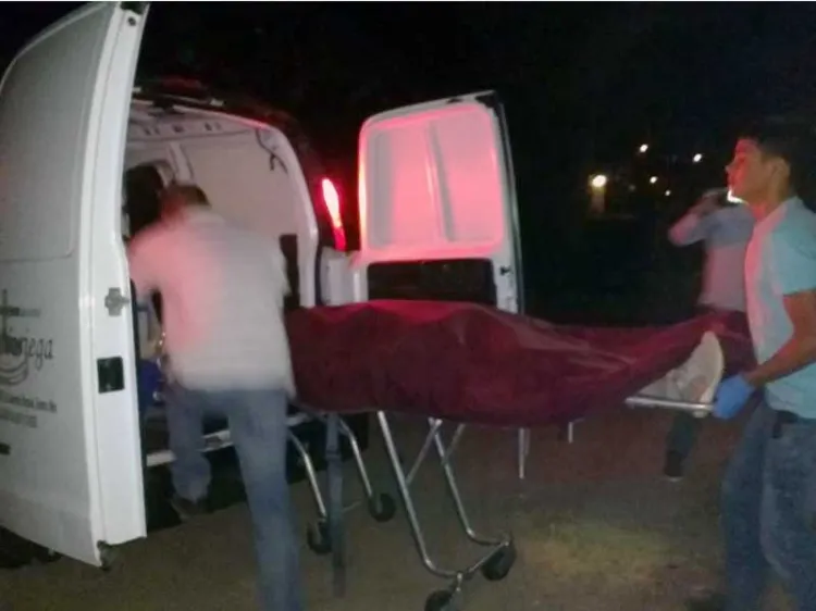 Pierde la vida por golpes; lo abandonan en contenedor de basura