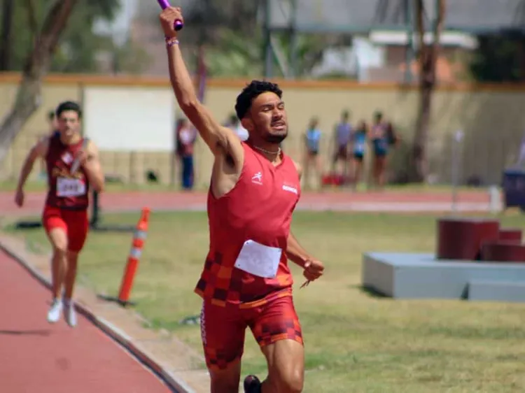 Destaca atleta nogalense en participación deportiva