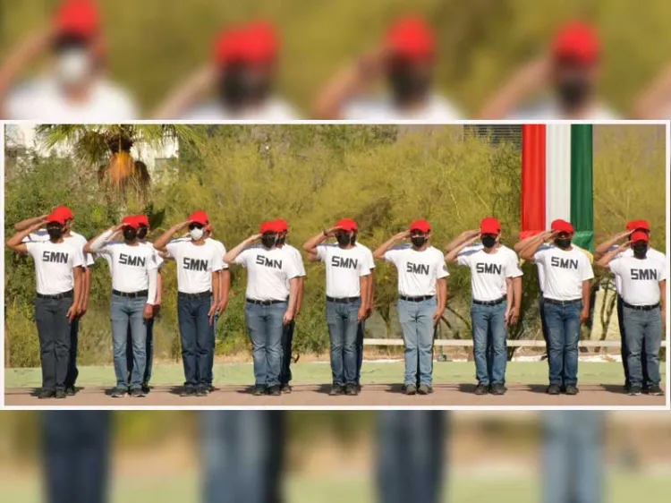 Toma protesta de bandera personal del SMN