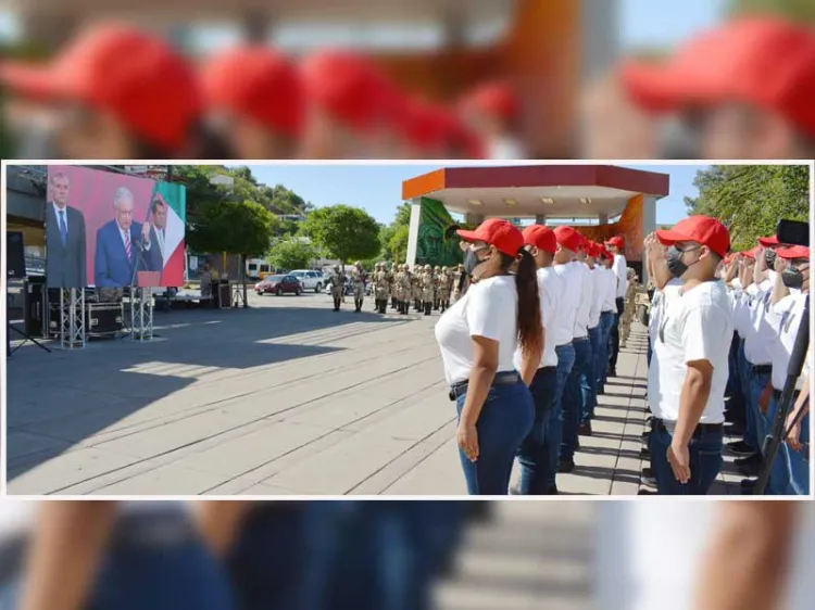 Protestan jura de bandera personal del SMN