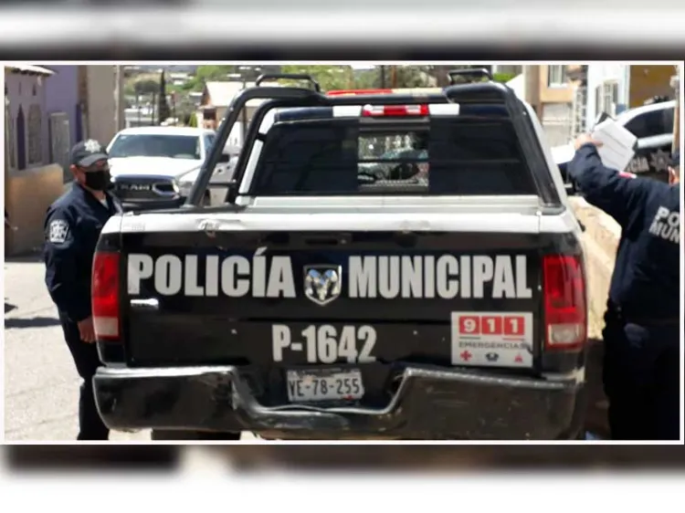 Roban en domicilio y en vehículo estacionado