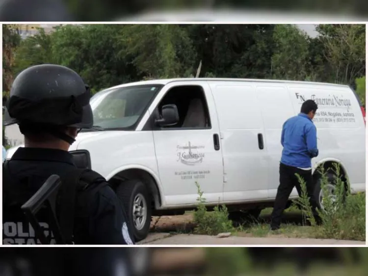 Descubre mujer a persona colgada de un árbol