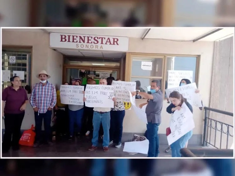 Realizan paro trabajadores de la Secretaría de Bienestar