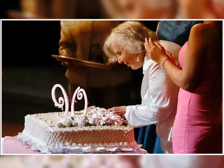 Celebra Elena Poniatowska sus 90 años