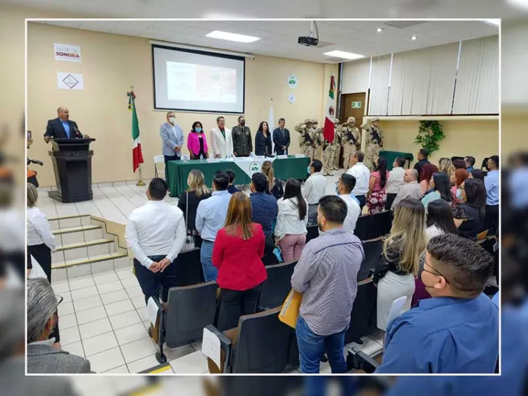 Atiende UTN rezago en titulación de profesionistas