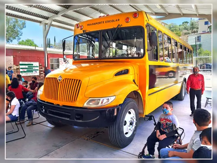 Mandan a reparación a camión del CAM 55