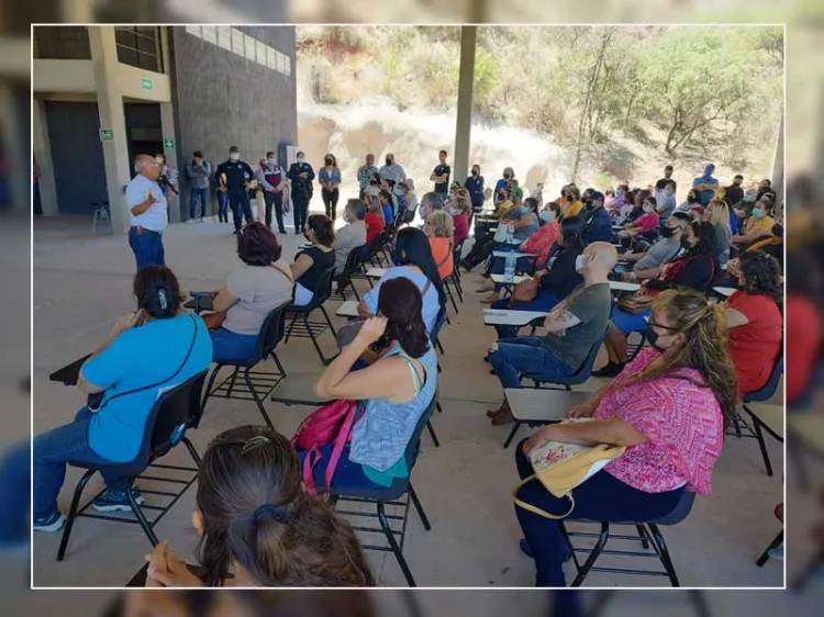 Sensibilizan sobre riesgos en redes sociales