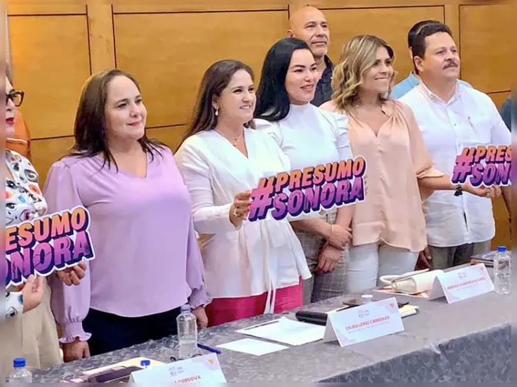 Presentan cartelera de eventos de verano