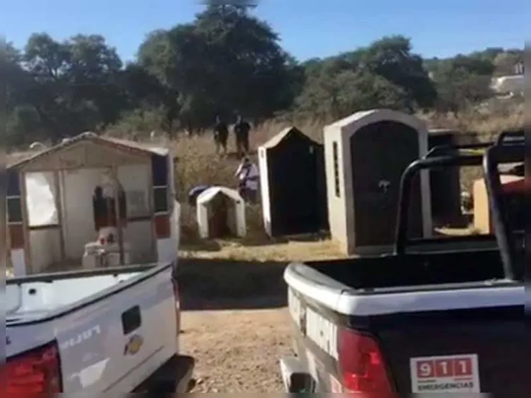 Encuentran a persona sin vida entre las capillas de la “Santa Muerte”