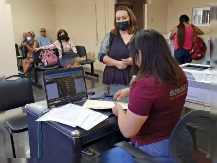Eficientan atención en Registro Civil
