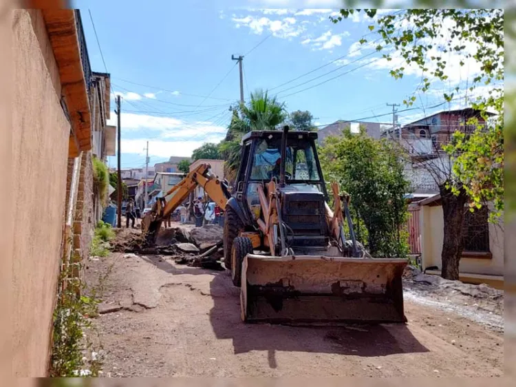 Pavimentarán calle que aparece ya pavimentada en colonia Altamira