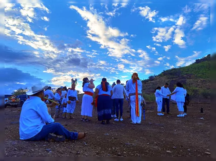 Piden por la Madre Tierra en el día del Solsticio