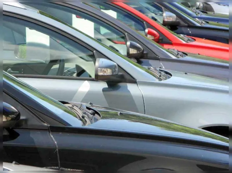 Buscan legalizar autos de Europa y Asia 