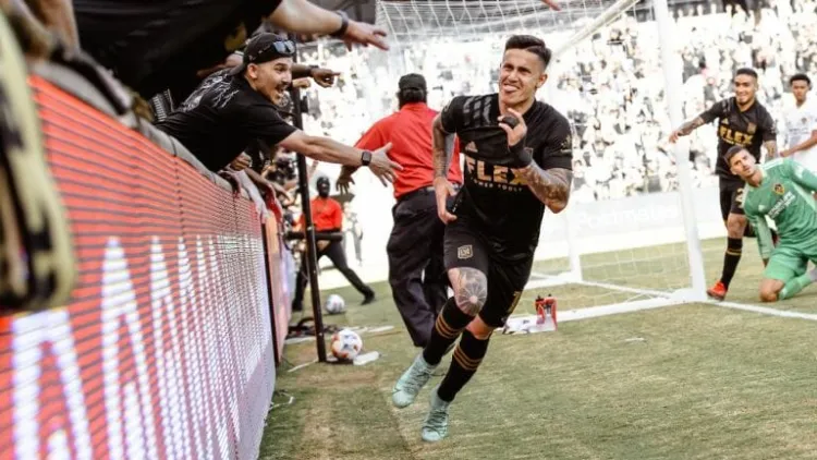 Rodríguez llega al América