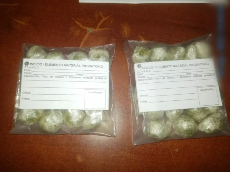 Detenidos con armas y drogas