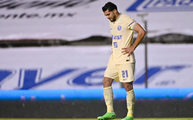 Sufre el Tri dos bajas