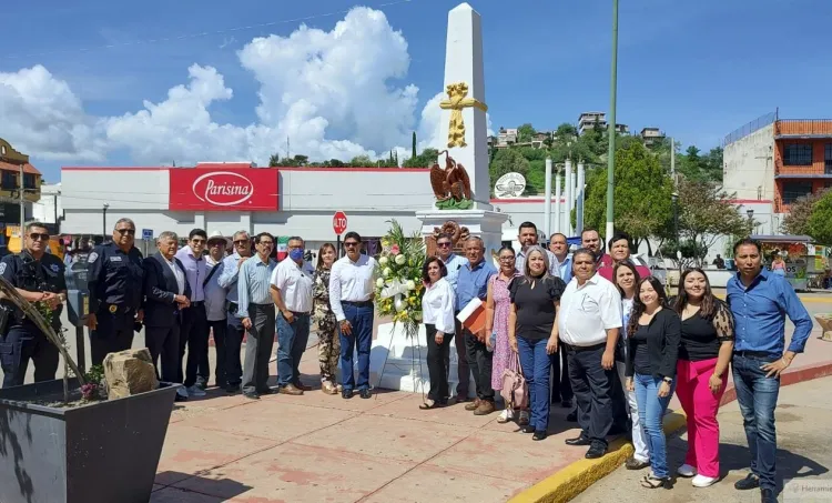 Conmemoran Gesta Heroica en Nogales
