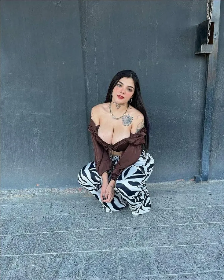 Quiero que las mujeres se vean tan guapas como yo: Karely Ruiz