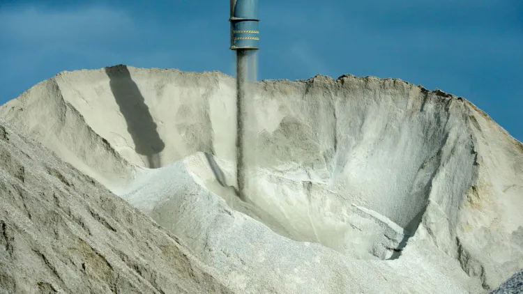 Designa AMLO a Pablo Taddei para dirigir LitioMX