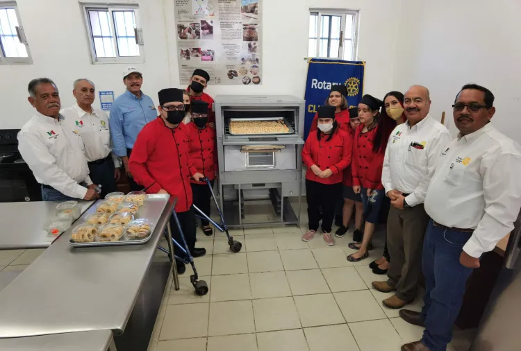 Donan horno al CAM 61