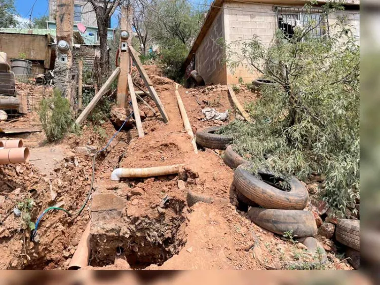 Construyen otra escalinata en la colonia Artículo 27