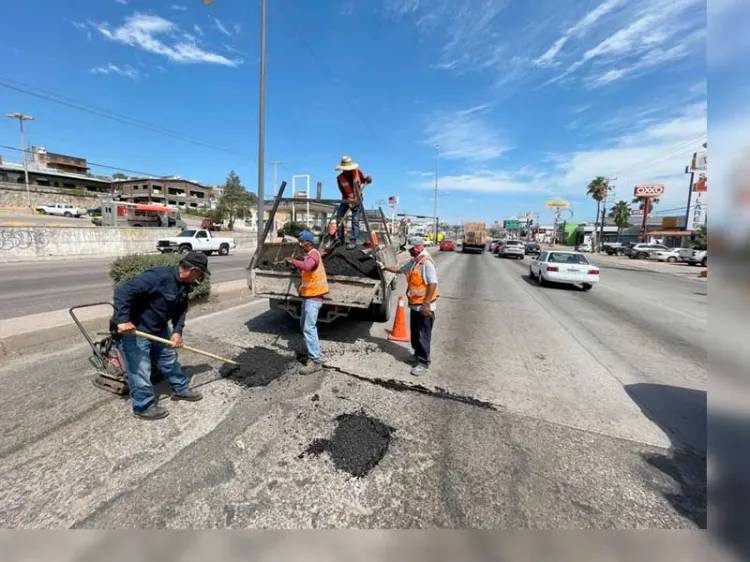 Sigue el programa de bacheo intensivo