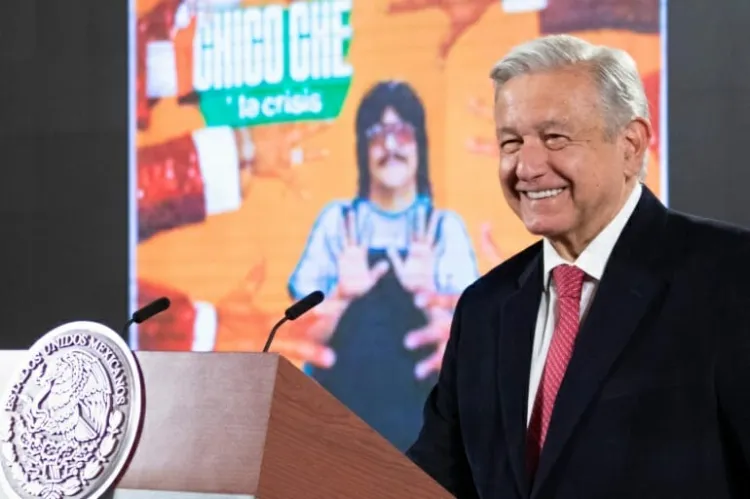 Tomo un cóctel para varios padecimientos: AMLO