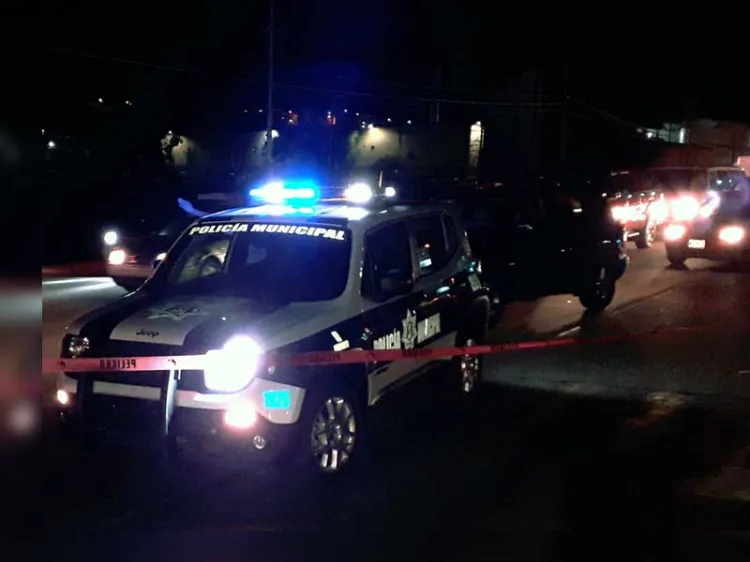 Conductor ebrio provoca carambola en carretera de Mascareñas