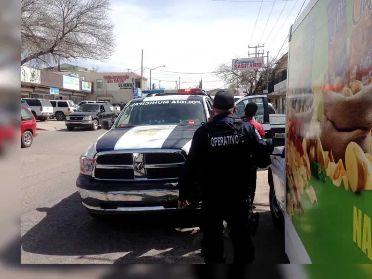 Asaltan a repartidor de refrescos; le quitan más de 6 mil pesos