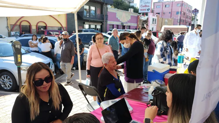 Realizan Feria Binacional de Salud