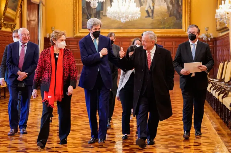 AMLO y John Kerry se reunirán el viernes en Hermosillo