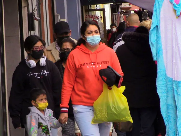 Hasta 230 casos diarios de Covid-19 en México