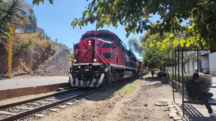 Cumple ferrocarril 140 años en esta frontera