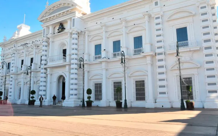 Hoy se reúnen AMLO y John Kerry en Sonora