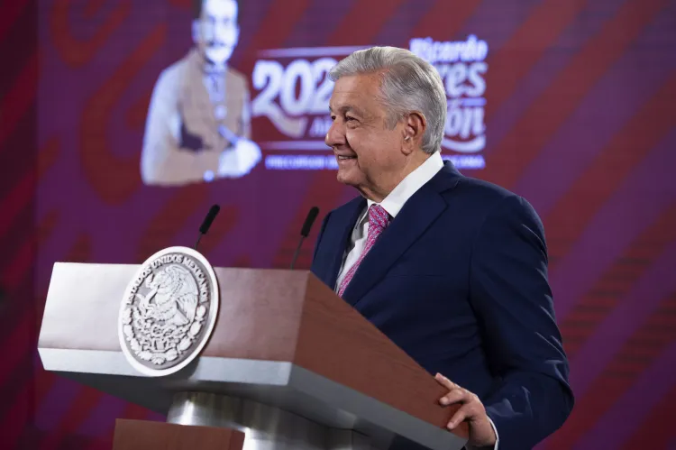 Jueces quisieron madrugar al gobierno con liberación de capos: AMLO