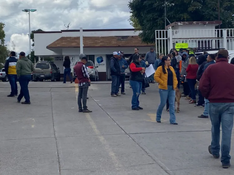 Atenta Comisión del Agua a manifestación de Oomapas