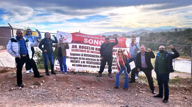 De nuevo realizan paro laboral en Cecytes de Nogales