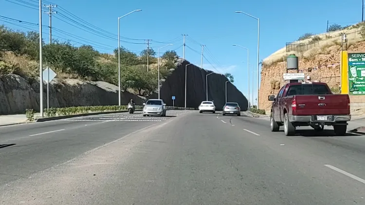 Pide Tránsito no dar vuelta en “U” en bulevar Colosio