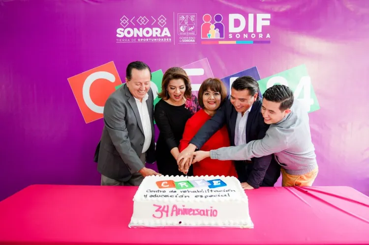 Celebran 34 años de la fundación del CREE