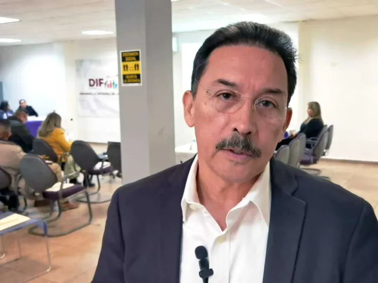 Buscan mejor trato para adultos mayores