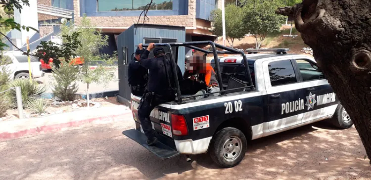 Arrestan a agresor de mujer