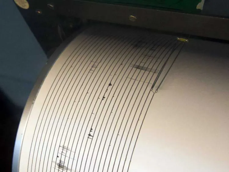 Sismo de magnitud 6.9 sacude la costa oeste de Indonesia