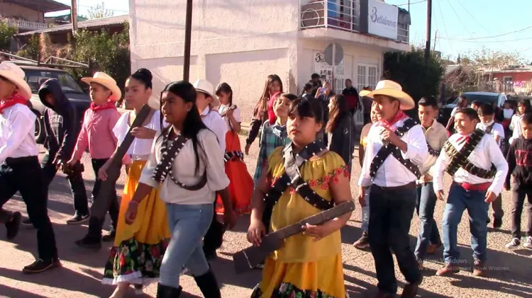 Conmemoran aniversario de la Revolución Mexicana