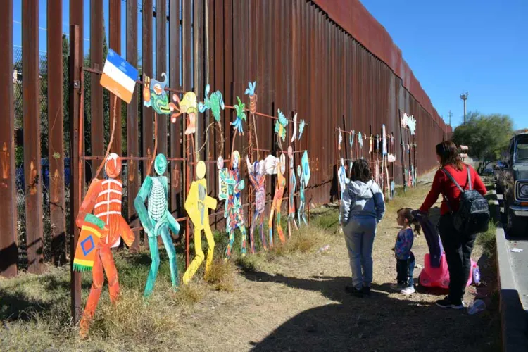 Son patrimonio del arte fronterizo Paseo de la Humanidad e Hilera de la vida
