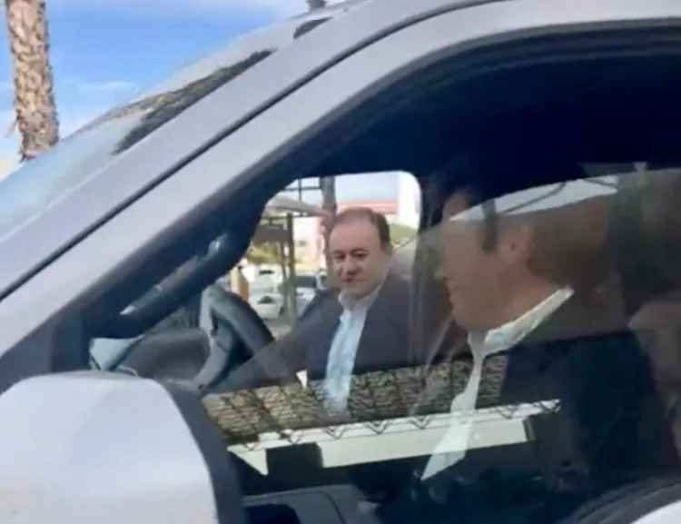 Reunión con Eduardo Bours fue para anticipar terrenos para plantas solares: Durazo