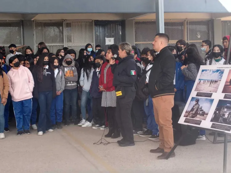 Visitan autoridades municipales y estatales 40 escuelas