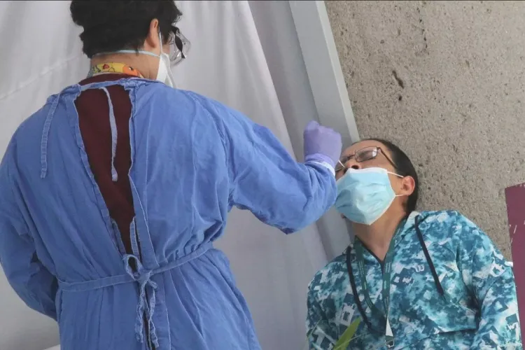 Incrementan contagios por Covid-19 en México